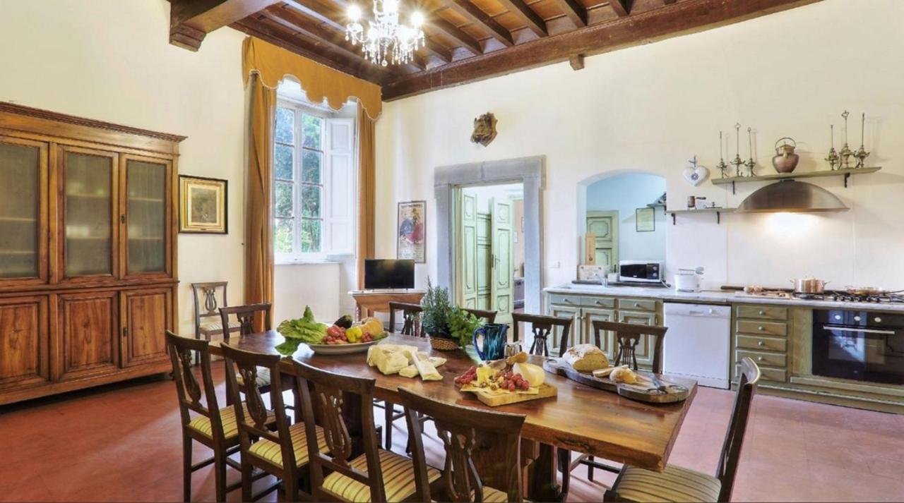 Relais Villa Montecatini Camaiore Exterior photo